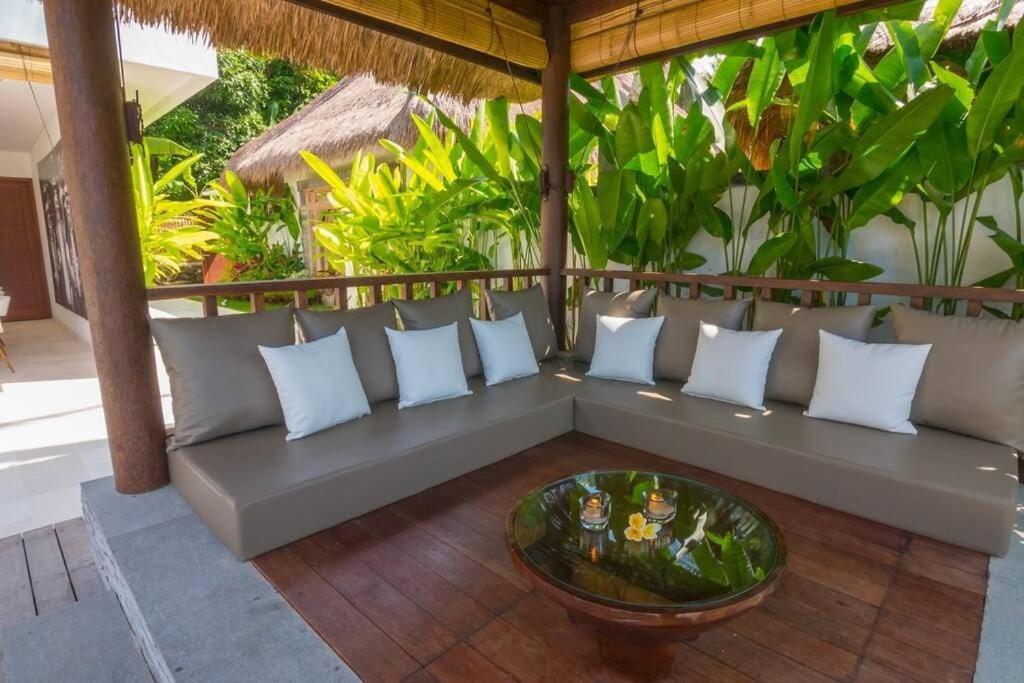 Villa Hidden Pearl, With Private Cook And Pool Karangasem  Bagian luar foto